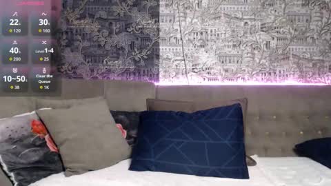 Mandy  online show from October 9, 12:21 pm