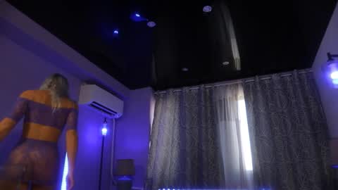 Anto Lovense is Active My pleasure is in your hands Private is Open online show from September 16, 6:16 am