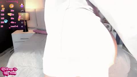 manellyksparklee online show from November 11, 3:36 pm