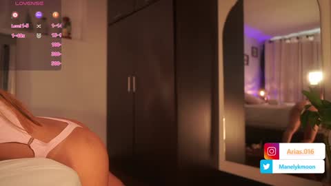   online show from February 6, 5:51 pm