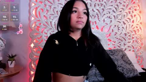 manelyk_evanss online show from April 4, 11:28 am