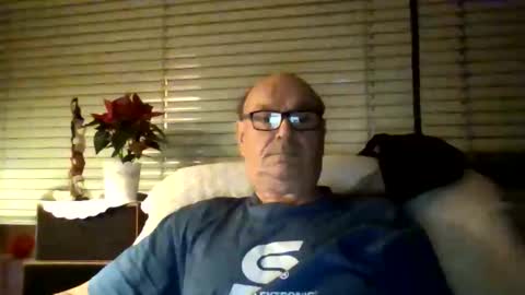 manes5858 online show from November 26, 9:33 pm