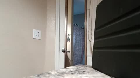 Jan and Man online show from December 18, 6:25 pm