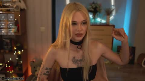 Amelie online show from April 8, 6:11 pm