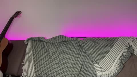 manolein online show from October 5, 11:56 pm