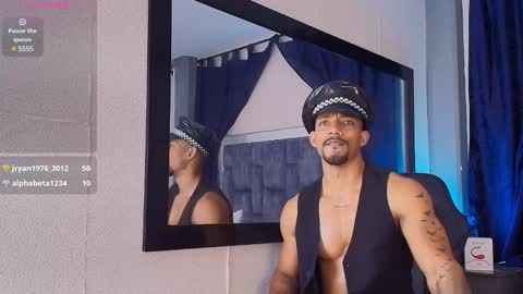 Manolo Hot 1 online show from March 8, 5:11 pm