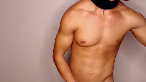 Manuel online show from February 18, 12:10 am