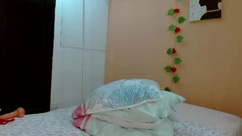 Mara 3 online show from April 30, 8:57 pm