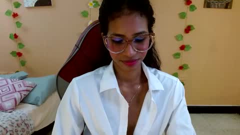 Mara 3 online show from May 13, 1:32 pm