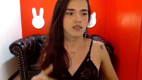 mara_summerr online show from October 7, 6:04 pm