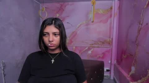 Maraluna online show from April 7, 11:56 am