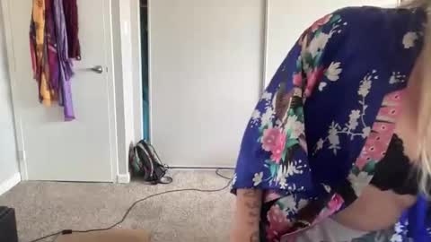 marasecrets online show from May 29, 7:34 pm