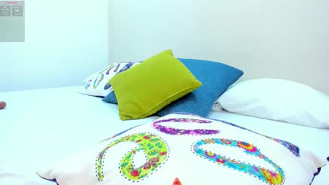 Maray Lous  online show from March 4, 8:50 pm