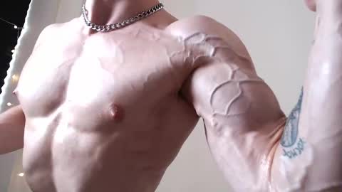 marc_solo online show from March 23, 11:15 am