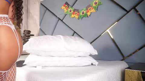 marcela_rojas online show from July 6, 11:40 am