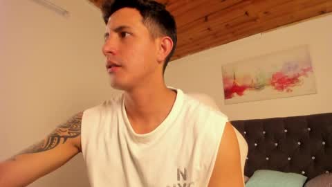 marcos_vieyra online show from May 25, 7:20 pm
