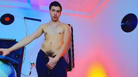 Marcus hanks1 online show from June 21, 2:51 am