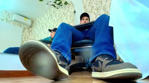 marcus_jeron online show from December 5, 11:34 pm