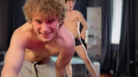 marcus_paradise online show from May 15, 10:45 am
