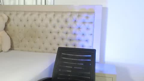 MARCUS online show from January 13, 9:33 pm