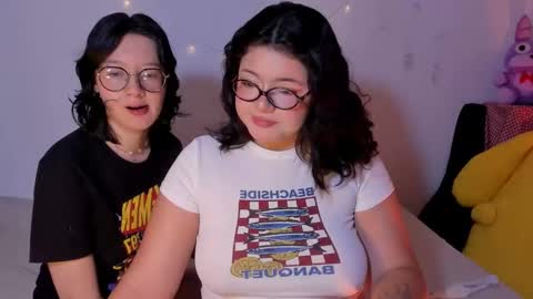 danna online show from February 4, 3:43 am