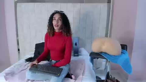 marfilastrom online show from September 22, 9:08 pm