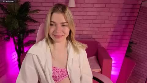 margo_robbbie online show from November 9, 1:53 am