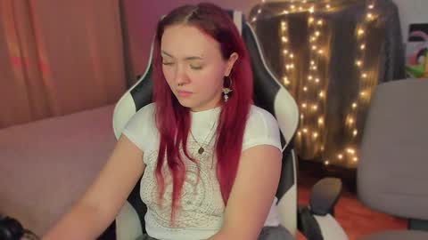 Kiku and Marii - online show from December 15, 9:42 pm