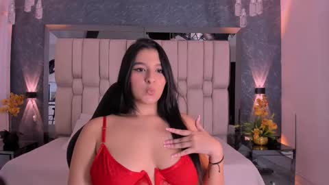 Snapshot of maria_flowers chatting on October 16, 7:35 pm MARIA online show from October 16, 7:35 pm