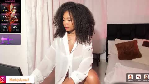 V A N E S S A  online show from March 7, 5:29 am