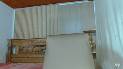 mariaa_antonia1 online show from July 4, 7:17 pm