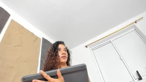 Marian online show from November 6, 12:19 pm