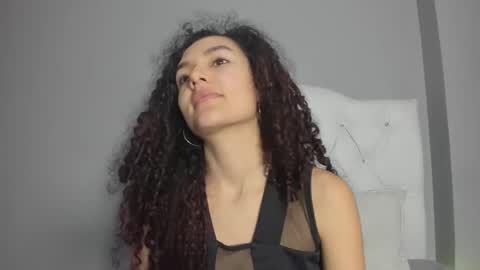 Marian online show from January 4, 3:39 pm