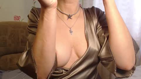 MarianaMur online show from March 10, 5:56 am