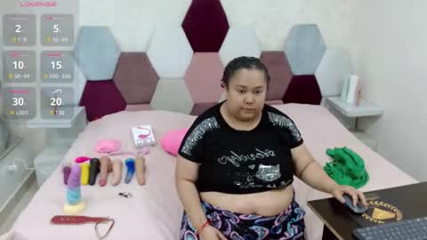 mariana online show from June 1, 8:10 pm