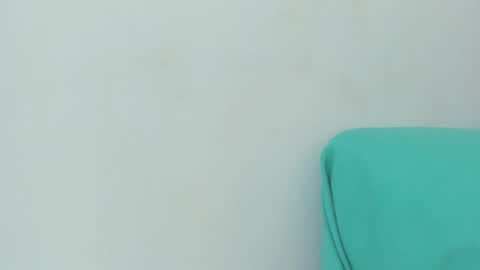 Snapshot of marianagarcia_1 chatting on October 15, 11:05 pm Mariana Garcia online show from October 15, 11:05 pm
