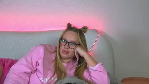 Maria online show from February 26, 10:16 am