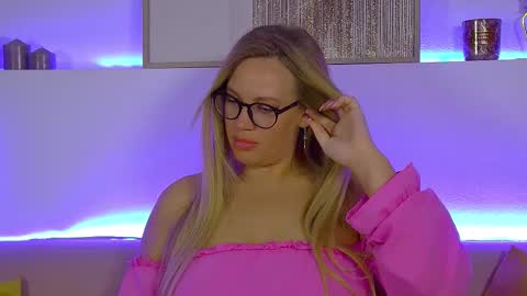 Maria online show from February 25, 4:46 pm