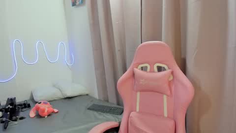 Mariangel online show from March 6, 11:37 pm