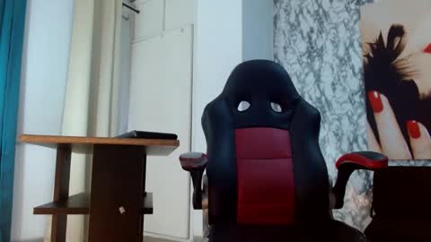 Snapshot of mariani_smith chatting on October 14, 12:08 pm Mariani online show from October 14, 12:08 pm