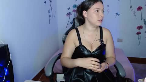 Mariana online show from February 22, 4:49 am