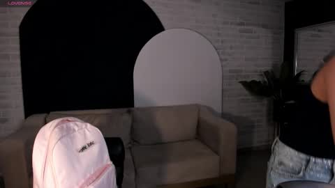 Marianne  online show from March 1, 5:28 pm