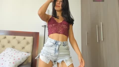 Snapshot of marianthonia1 chatting on February 5, 4:25 pm Antonia online show from February 5, 4:25 pm