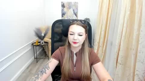 mariarobinsone online show from July 2, 11:37 am