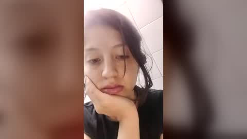 maribelydavid24 online show from June 21, 7:09 pm
