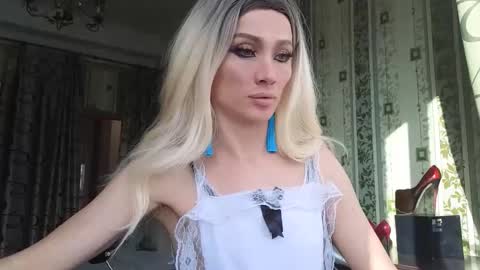 Mari online show from February 27, 11:50 am