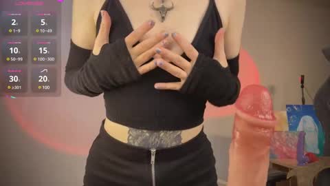 Mariel Gold online show from March 12, 5:13 am