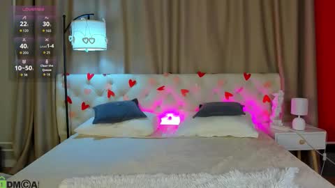 Mariel online show from February 16, 1:59 am