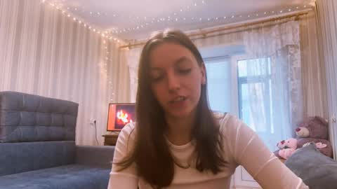 Marie online show from November 9, 12:52 pm