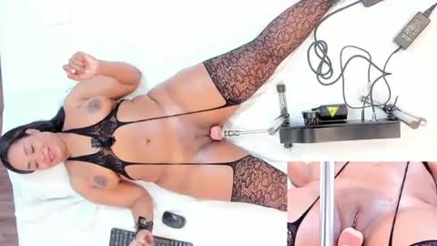 mariiaam_ online show from July 3, 12:21 pm
